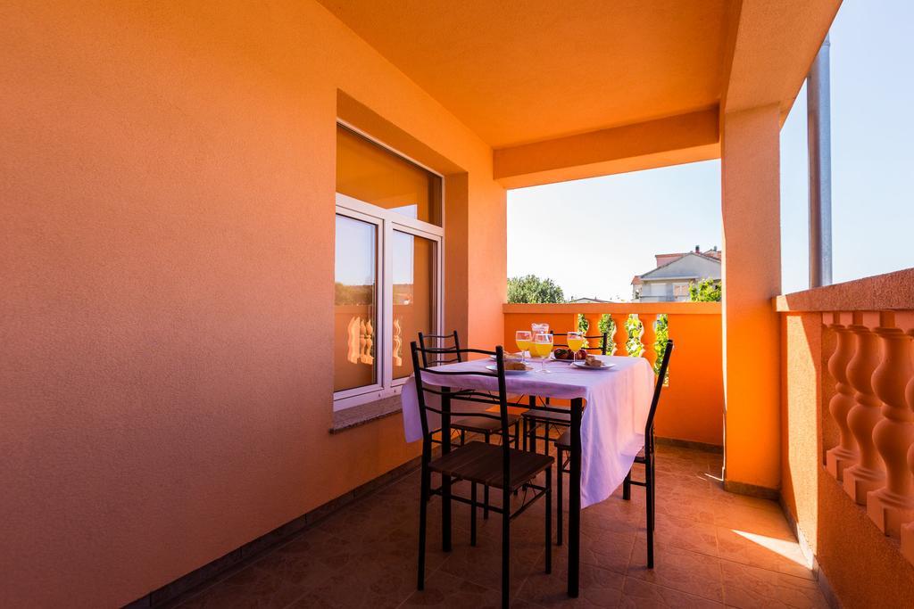 Apartments Angelina Sukošan Εξωτερικό φωτογραφία